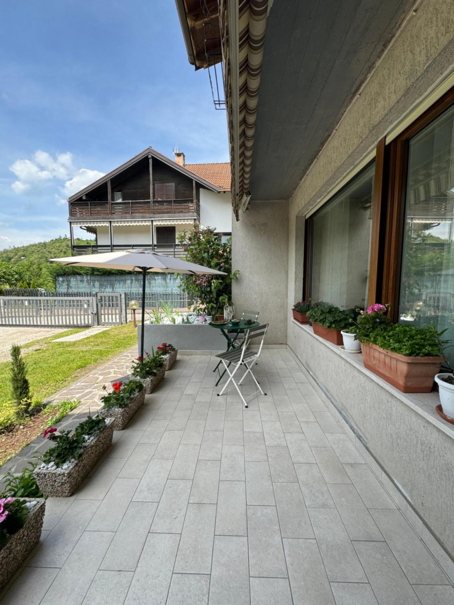 Green House Next - Lovely Apartment For Family And Free Parking Levico Terme Bagian luar foto